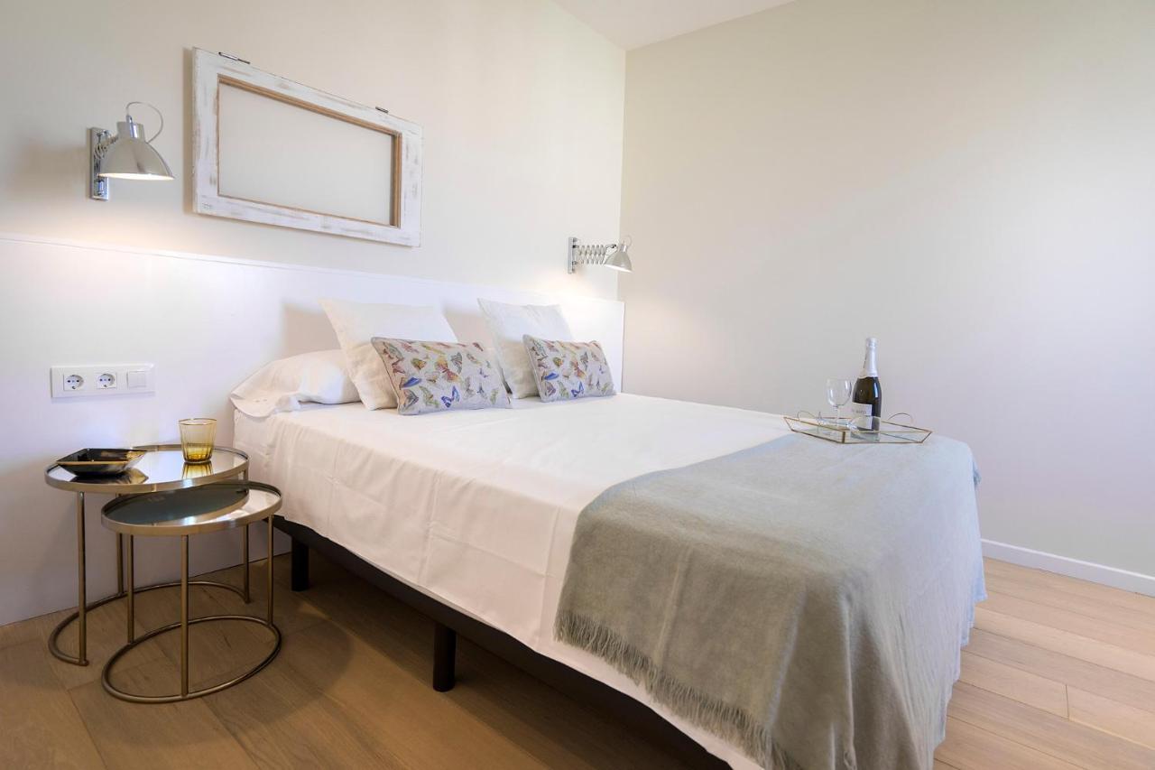 Friendly Rentals Gran Via Barcellona Esterno foto