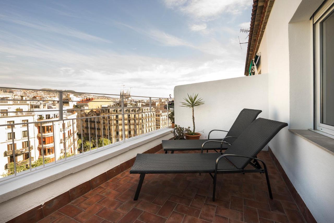 Friendly Rentals Gran Via Barcellona Esterno foto