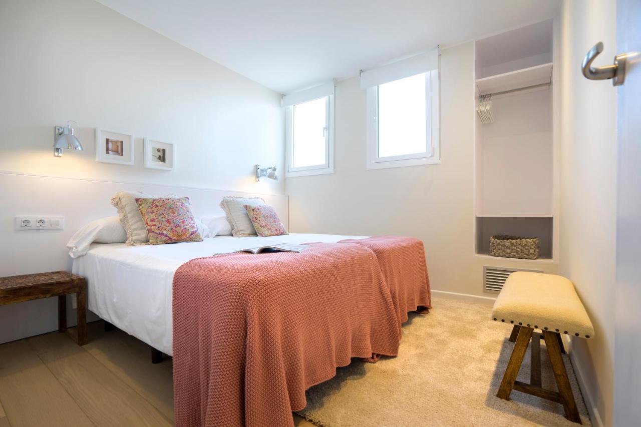 Friendly Rentals Gran Via Barcellona Esterno foto