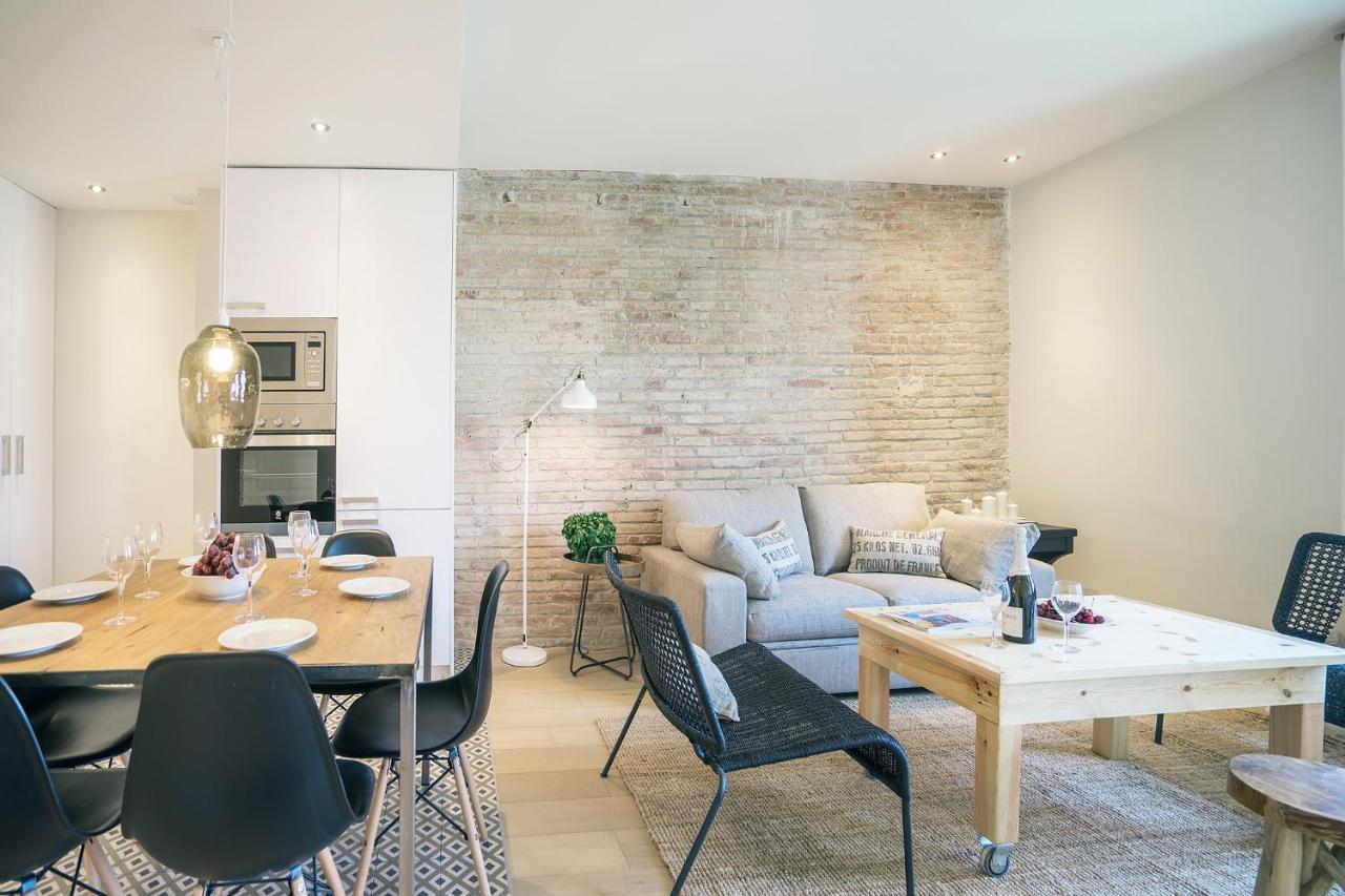 Friendly Rentals Gran Via Barcellona Esterno foto
