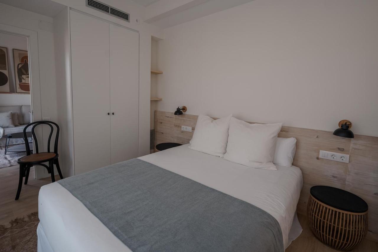 Friendly Rentals Gran Via Barcellona Esterno foto